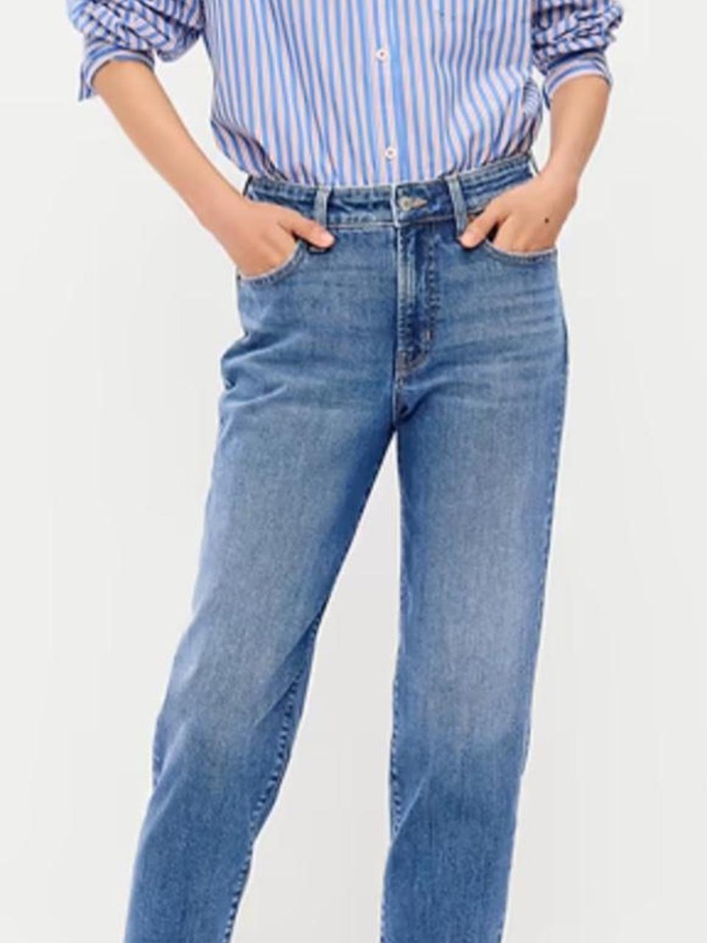Light Blue Women’s Old Navy Straight-Leg Jeans